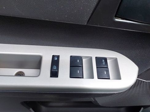 Used 2012 Ford Escape XLT FWD image 13