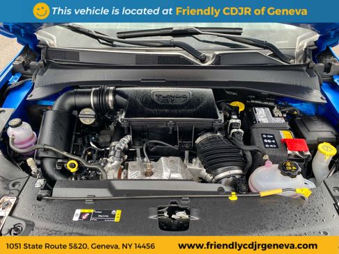 Used 2025 Jeep Compass Limited image 23