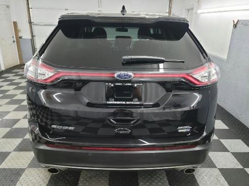 Used 2017 Ford Edge SEL w/ Equipment Group 201A AWD/4WD image 32