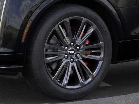 New 2026 Cadillac Lyriq V image 9