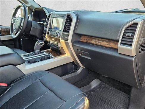 Used 2020 Ford F150 Lariat w/ Equipment Group 502A Luxury AWD/4WD image 21