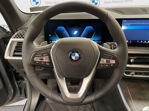 New 2026 BMW X5 xDrive50e image 12