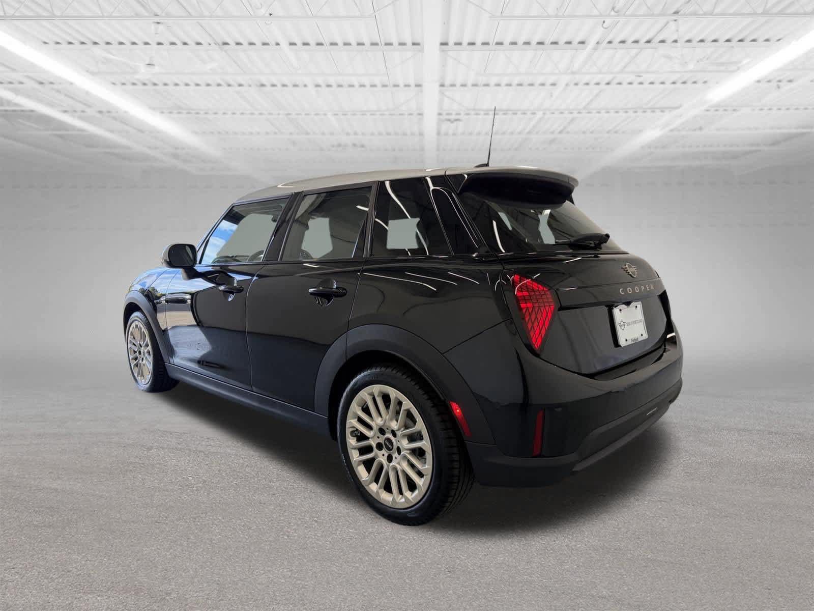 New 2026 MINI Cooper S FWD image 3