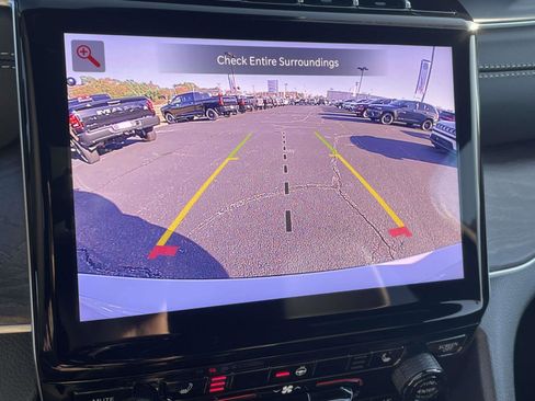 New 2025 Jeep Grand Cherokee L Limited w/ Black Appearance Package image 3