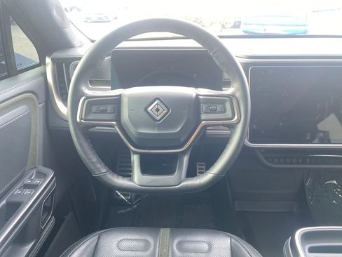 Used 2023 Rivian R1S Adventure image 7