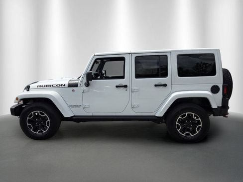Used 2017 Jeep Wrangler Unlimited Rubicon AWD/4WD image 4
