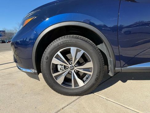 Used 2024 Nissan Murano SV image 9