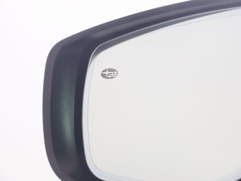 Used 2025 Subaru Outback Touring XT image 27