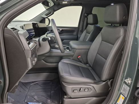 Used 2026 Chevrolet Tahoe Z71 w/ Comfort Package image 20