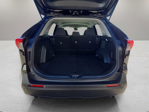 Certified 2025 Toyota RAV4 LE image 20