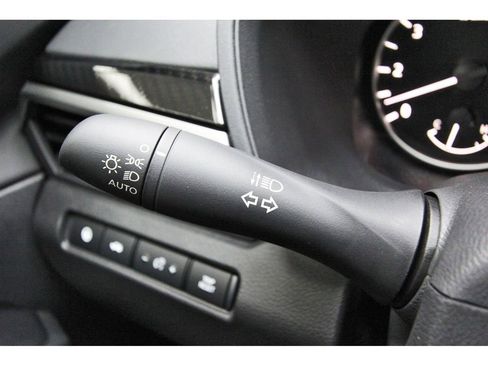 New 2026 Nissan Altima 2.5 SR FWD image 17
