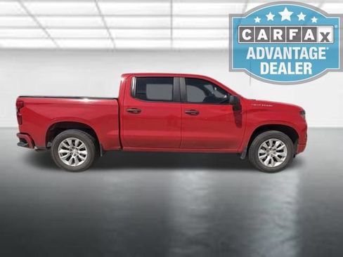 Used 2022 Chevrolet Silverado 1500 Custom RWD image 2