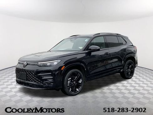 New 2026 Volkswagen Tiguan SE R-Line AWD/4WD image 1
