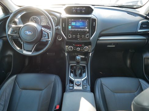 Used 2019 Subaru Forester Limited w/ Popular Package #3 image 10