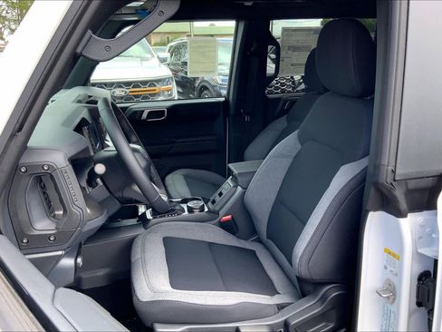 New 2026 Ford Bronco Big Bend AWD/4WD image 9