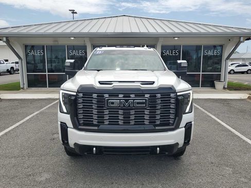 Used 2025 GMC Sierra 3500 Denali Ultimate AWD/4WD image 12