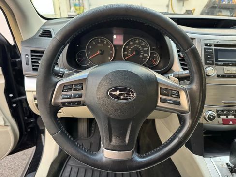 Used 2013 Subaru Legacy 2.5i Premium image 15