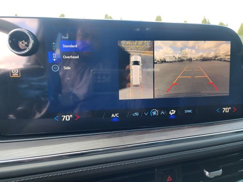 New 2026 Chevrolet Suburban LS image 33