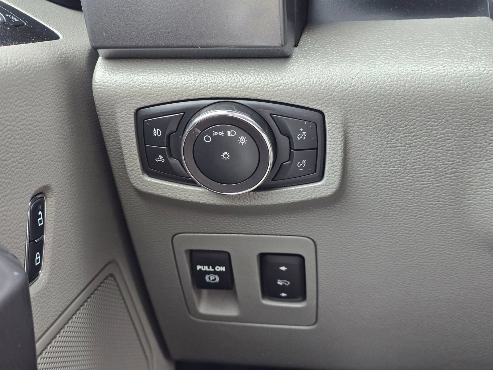 Used 2019 Ford F150 XLT w/ Equipment Group 301A Mid AWD/4WD image 25