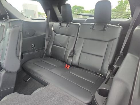 Certified 2025 Ford Explorer ST AWD/4WD image 27