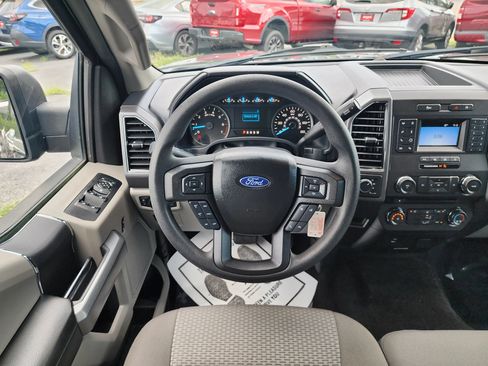 Used 2018 Ford F150 XLT AWD/4WD image 10
