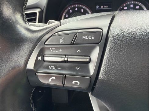 Used 2019 Hyundai Veloster 2.0 Premium FWD image 16