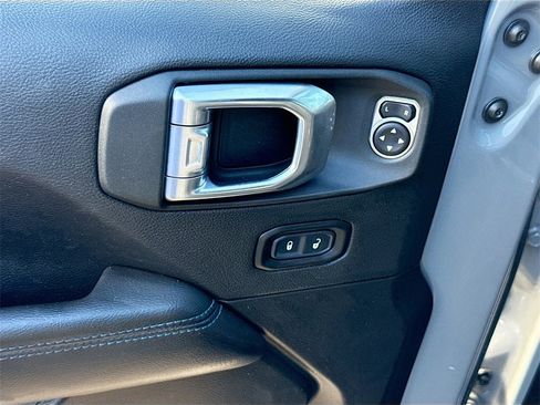 Used 2021 Jeep Wrangler Unlimited Rubicon 4xe w/ Safety Group image 19