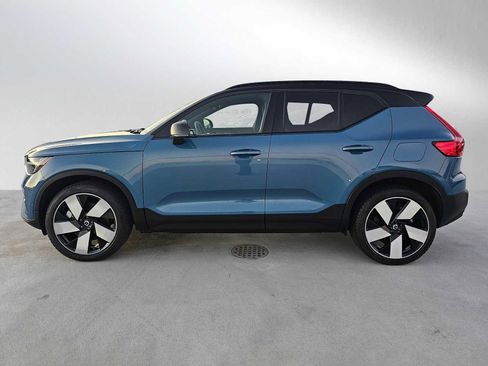 Used 2023 Volvo XC40 Recharge Ultimate image 6