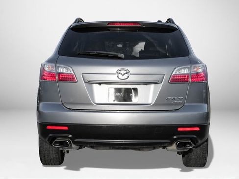 Used 2012 MAZDA CX-9 Touring w/ Moonroof & Bose Audio Pkg image 6