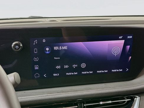 Used 2025 Buick Envista Sport Touring w/ Convenience I Package FWD image 19
