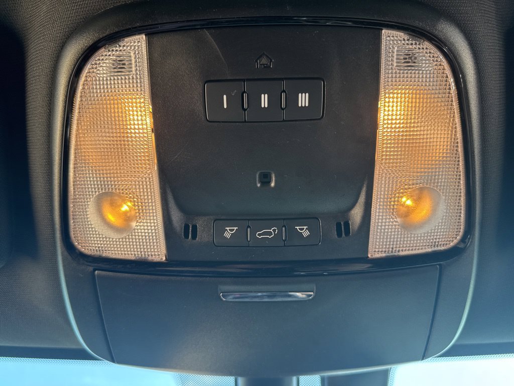 Used 2024 Dodge Durango GT w/ Blacktop Package AWD/4WD image 47