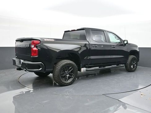 New 2026 Chevrolet Silverado 1500 Custom Trail Boss w/ LPO, Dark Essentials Package image 13