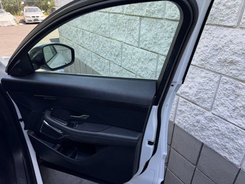 Used 2018 Jaguar E-PACE SE AWD/4WD image 35
