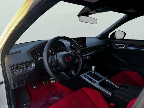 Used 2025 Honda Civic Type R image 20