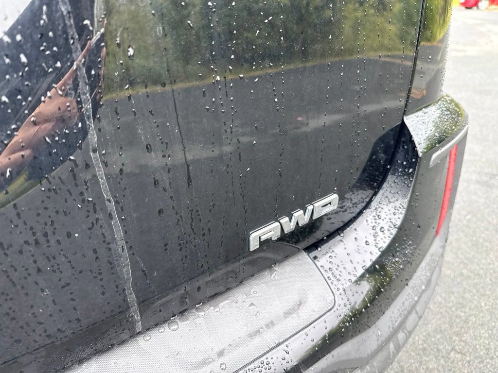 Used 2016 GMC Terrain SLE AWD/4WD image 8