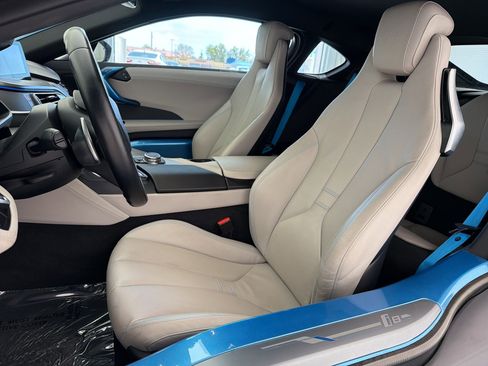 Used 2015 BMW i8 AWD/4WD image 5