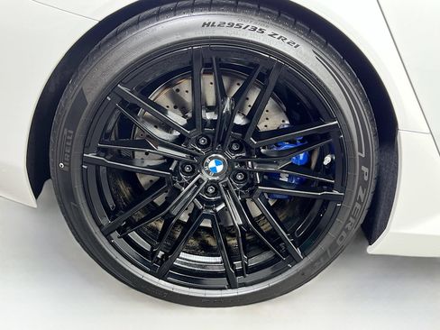 Used 2026 BMW M5 w/ Carbon Package AWD/4WD image 34