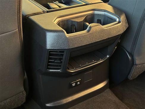 Used 2024 Toyota Tundra SR5 image 33