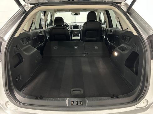Used 2019 Ford Edge SEL w/ Equipment Group 201A image 31