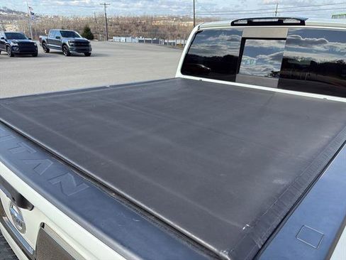 Used 2017 Nissan Titan Platinum Reserve image 5