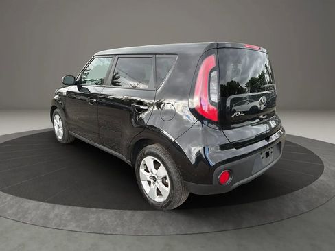 Used 2019 Kia Soul FWD image 7