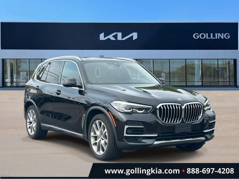 Used 2022 BMW X5 xDrive40i AWD/4WD image 1