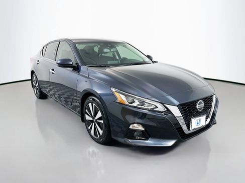 Used 2019 Nissan Altima 2.5 SV FWD image 3