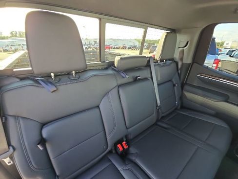 Used 2026 Chevrolet Silverado 1500 RST AWD/4WD image 16