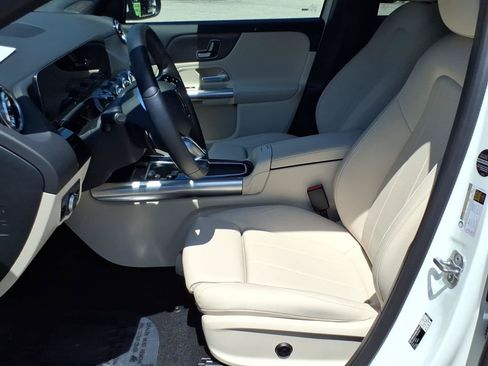 Used 2026 Mercedes-Benz GLA 250 image 11