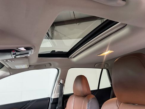 Used 2020 Subaru Outback Touring image 19