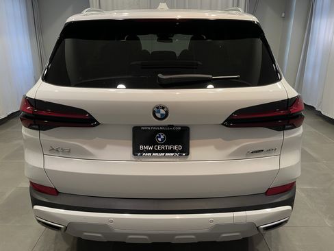 Used 2024 BMW X5 xDrive40i w/ Premium Package AWD/4WD image 5