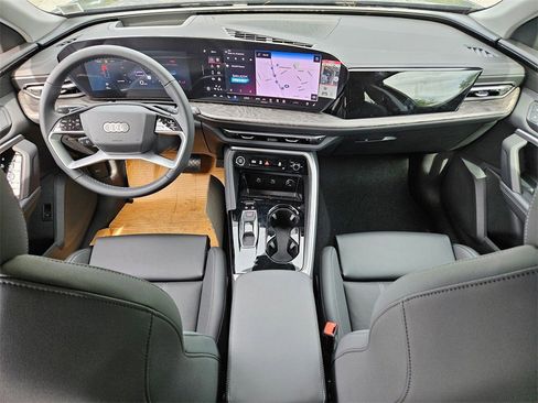 New 2025 Audi Q5 Premium Plus image 19