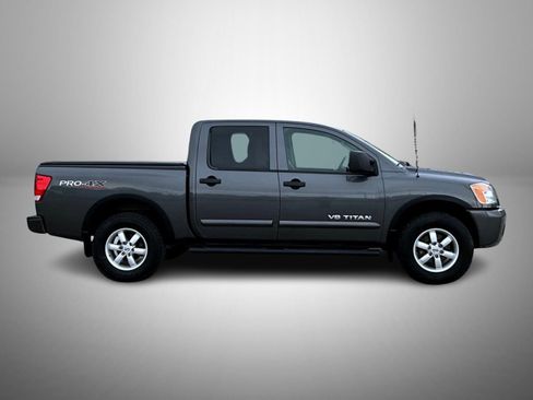 Used 2011 Nissan Titan PRO-4X w/ Pro-4x Premium Utility Pkg image 4