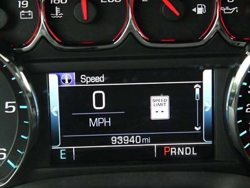 Used 2017 Chevrolet Silverado 1500 High Country image 20